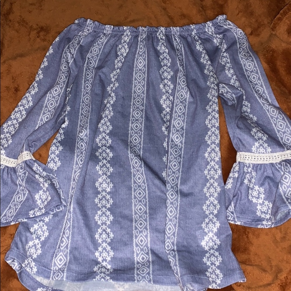 Fred David Belle Sleeve Off Shoulder top